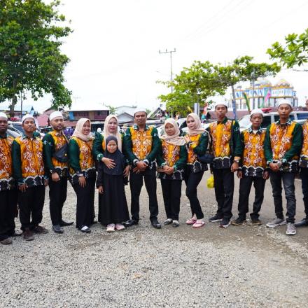 PemDes Mangkalawat Ikut Meriahkan Pawai Kafilah MTQ ke 48 Se Kabupaten Banjar di Kec. Astambul